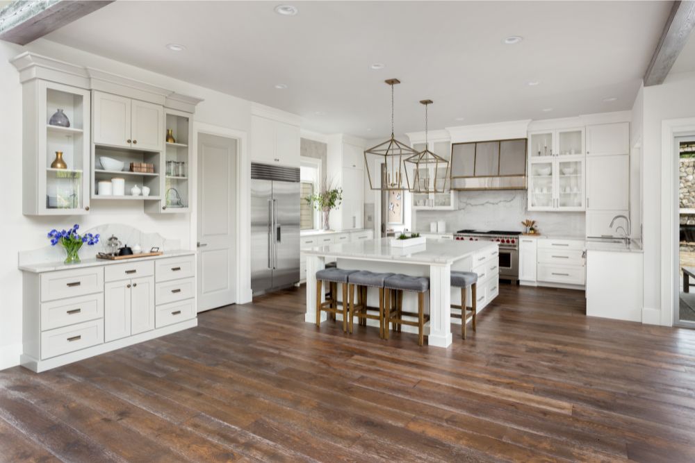 White interior | Yetzer Home Store