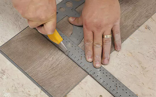 Vinyl installation | Yetzer Home Store